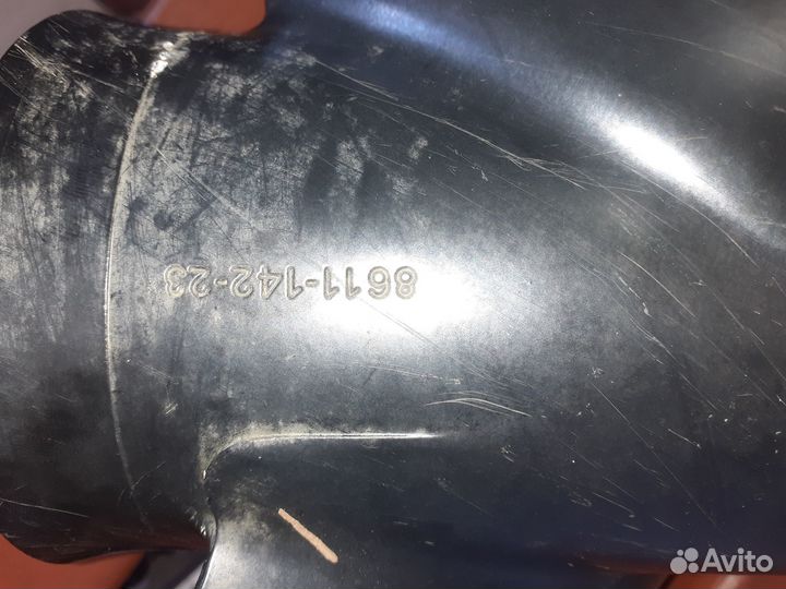 Винт solas 8611-142-23