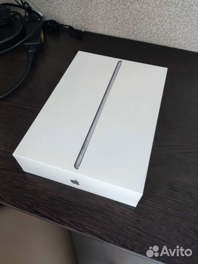 iPad 2018 32gb (A1822 )