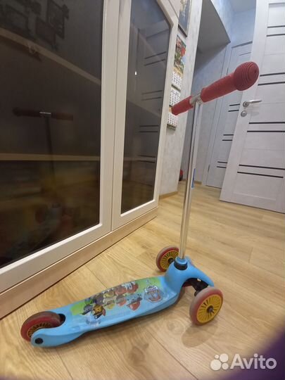 Самокат детский трехколесный