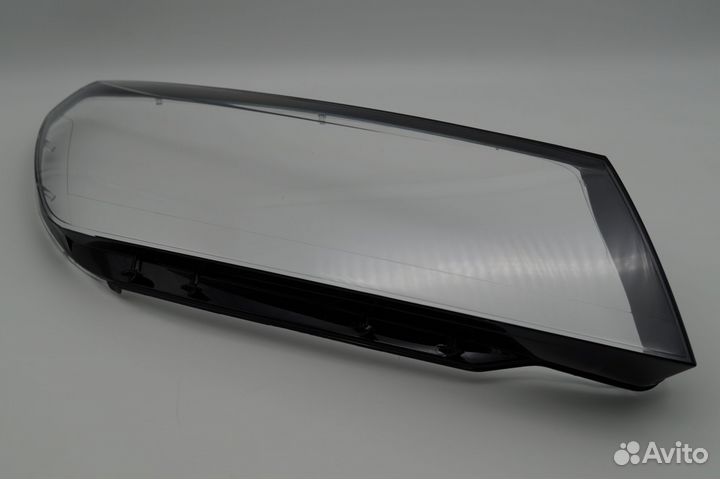 Стекло фaры Volkswagen Touareg FL 2014-2018 правое