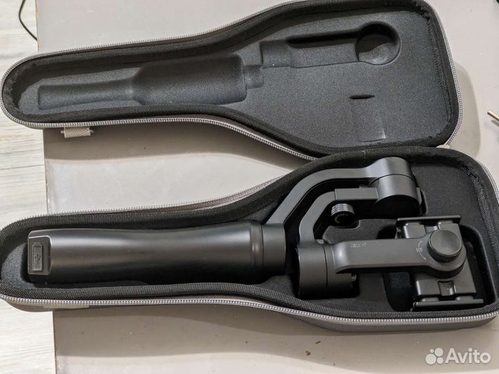 Стабилизатор zhiyun smooth q