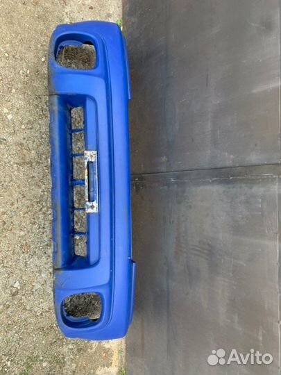Бампер передний Subaru Legacy BG 1997