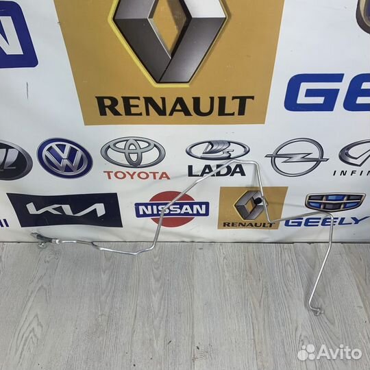 Трубка Шланг кондиционера Renault sandero