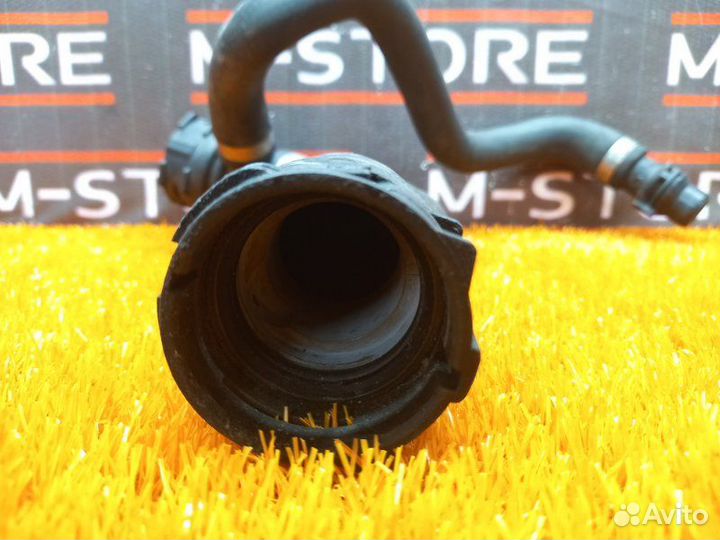 Патрубок радиатора верхний Bmw X5 E70 N52B30A 2007