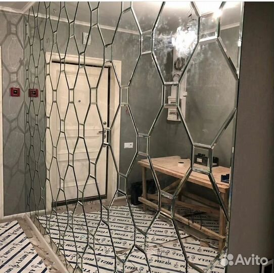 Зеркало панно в багете