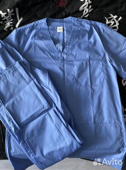 Медицинские халаты и хирурнички