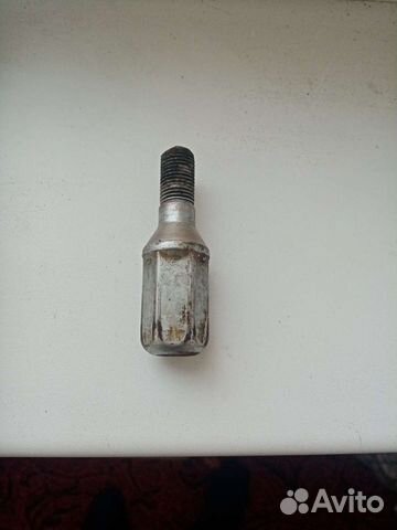 Колесные болты