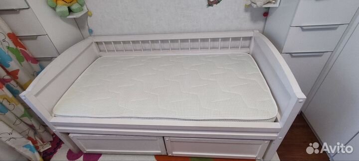 Кровать детская из массива сосны