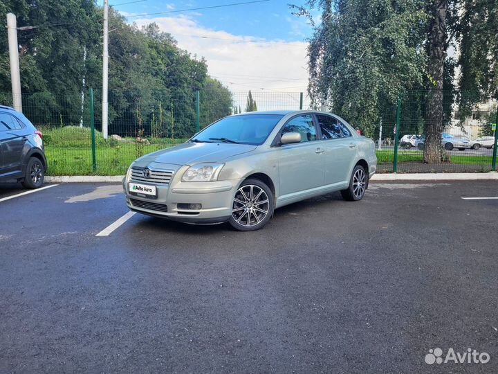 Toyota Avensis 2.4 AT, 2004, 175 000 км