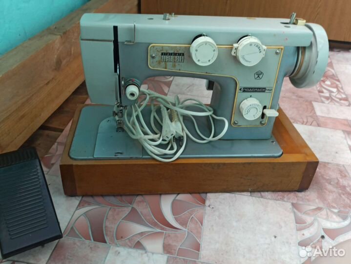 Швейная машинка подольск 142