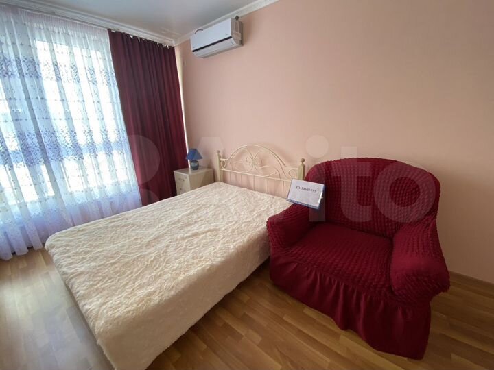 Коттедж 37 м² на участке 1 сот.