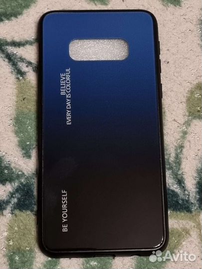 Чехлы для S10e