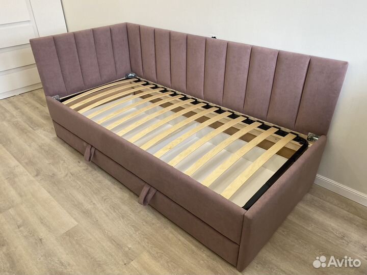 Детская угловая кровать