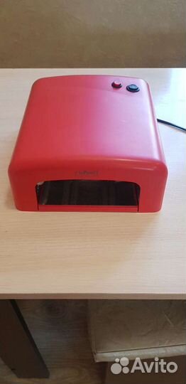 Лампа для сушки ногтей