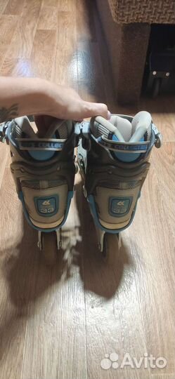 Роликовые коньки