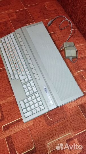 Легендарная atari 520TS