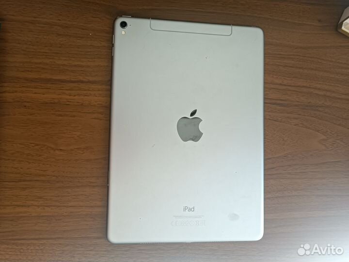 iPad pro 9.7 32 гб