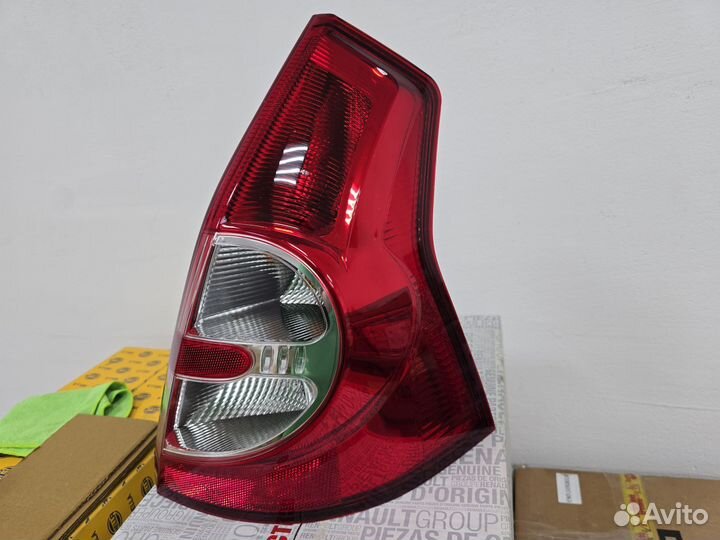 Фонарь задний рено сандеро