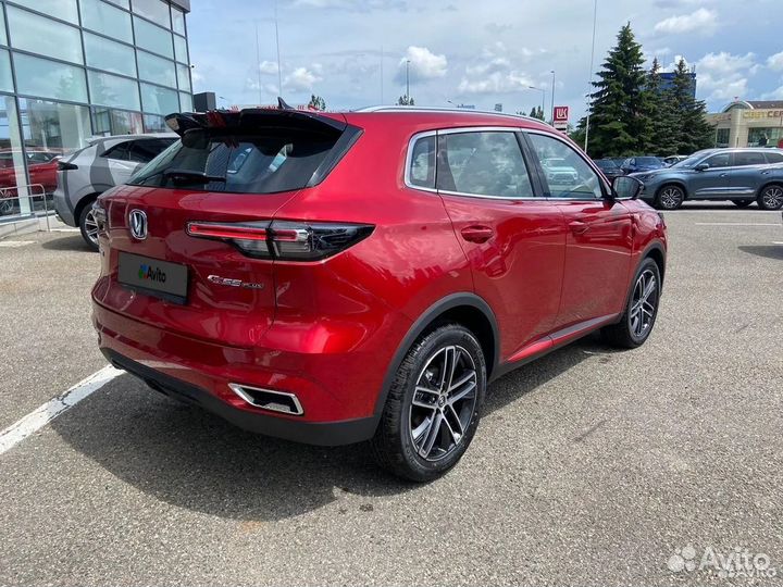 Changan UNI-S 1.5 AMT, 2024