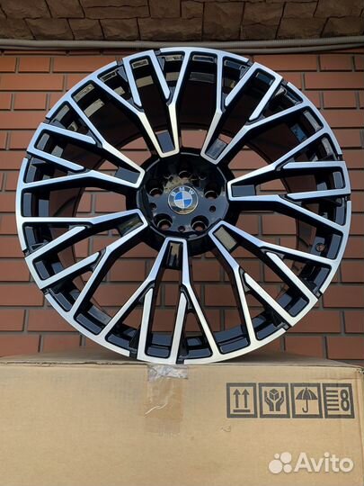 Разноширокие диски R22 BMW X7 X6 X5(G05)