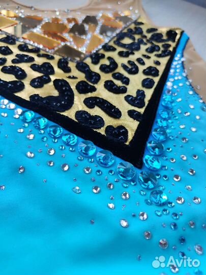 Купальник для художественной гимнастики