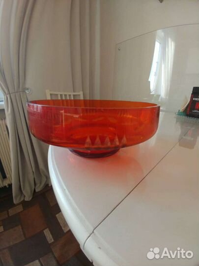 Салатник из красного стекла, посуда СССР