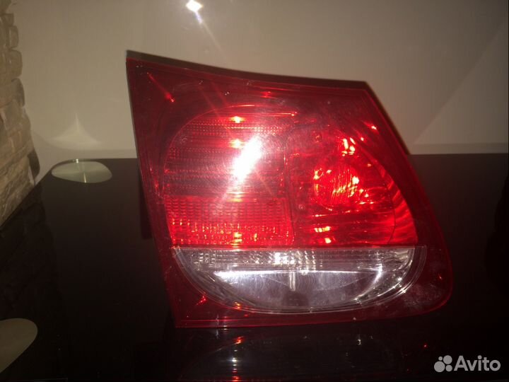 Фонарь на Лексус GS