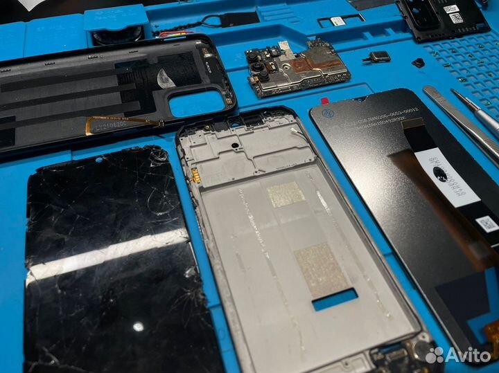 Сервис по ремонту телефонов/смартфонов/компьютеров