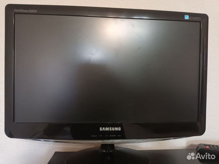 Монитор Samsung