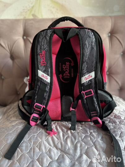 Школьный ранец delune