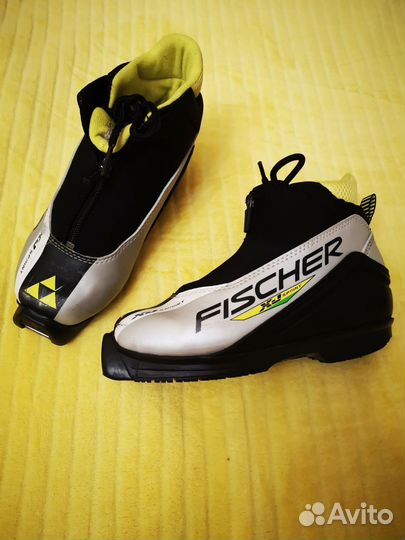 Лыжные ботинки fischer