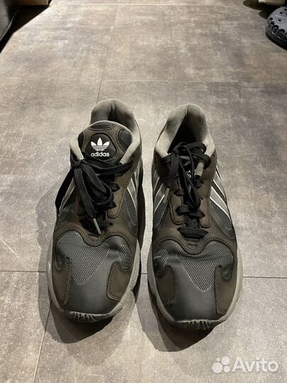 Adidas Yung-1 43 размер