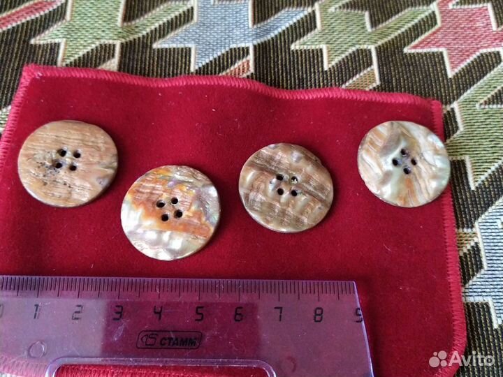 Пуговица винтаж натуральный перламутр