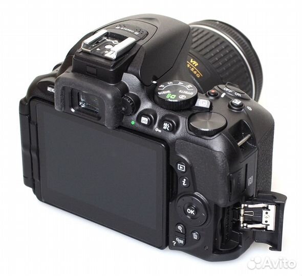 Фотоаппарат Nikon D5600 Kit 18-55
