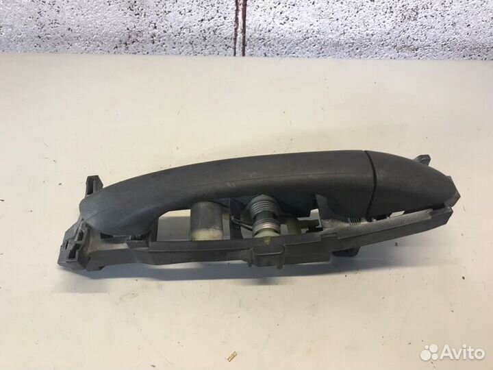 Ручка двери наружная задняя правая Mercedes-Benz