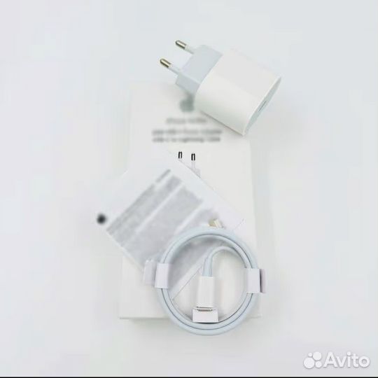 Блок питания на iPhone 20w Apple USB-C