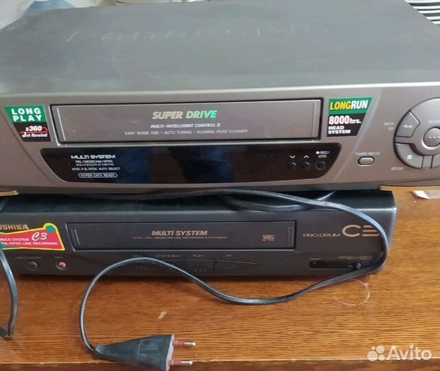 Видеомагнитофон panasonic