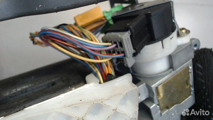 Колонка рулевая Volvo S60, 2000