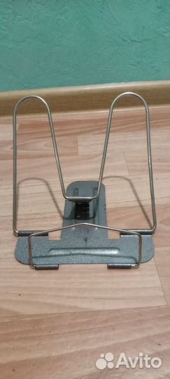 Подставка для книг и учебников