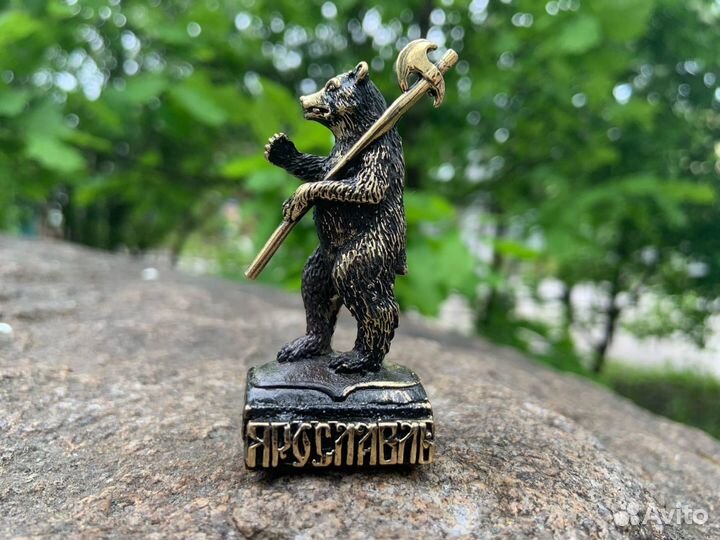 Орёл бронзовый