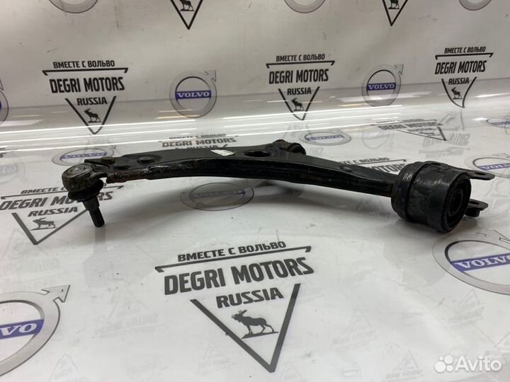 Рычаг подвески передний правый Volvo C30 S40 06-13