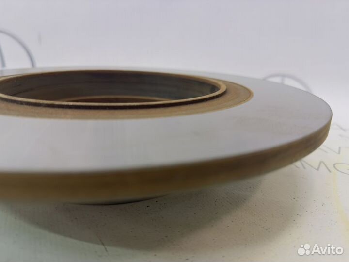 Тормозные диски Mercedes W204 C180