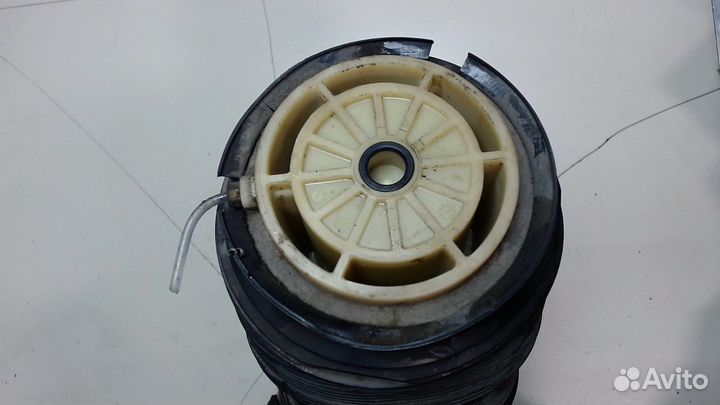 Пневмоподушка Mercedes E W212, 2010