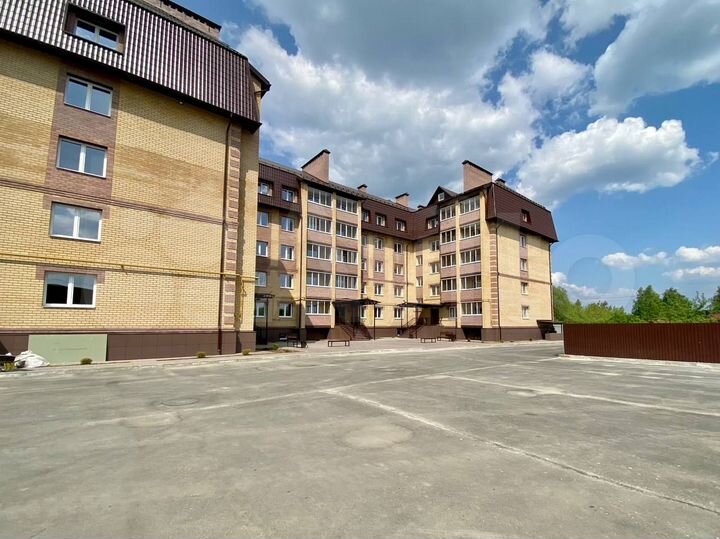 2-к. квартира, 46 м², 2/5 эт.