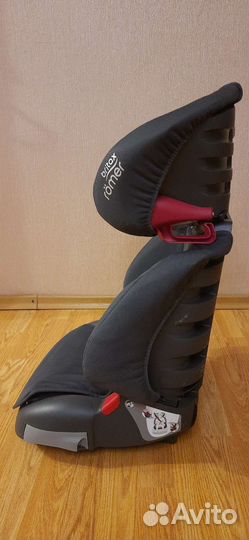 Автомобильное детское кресло от 9 до 36 кг