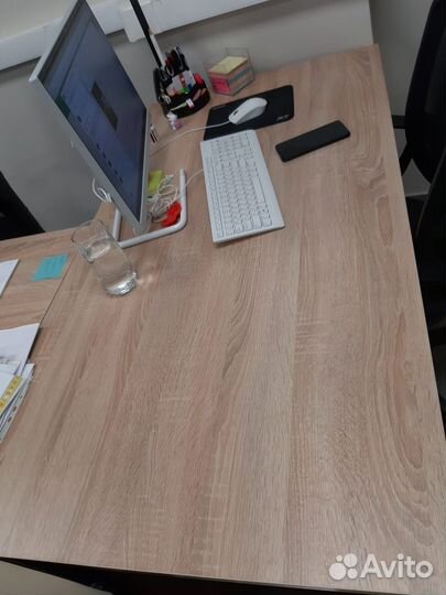 Стол офисный с тумбой
