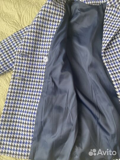 Пальто на девочку 122