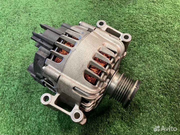 Генератор Mercedes-Benz C-Class W204 271860 2010