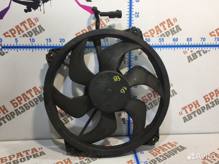 Ситроен С4 Пикассо Вентилятор охлаждения двигателя