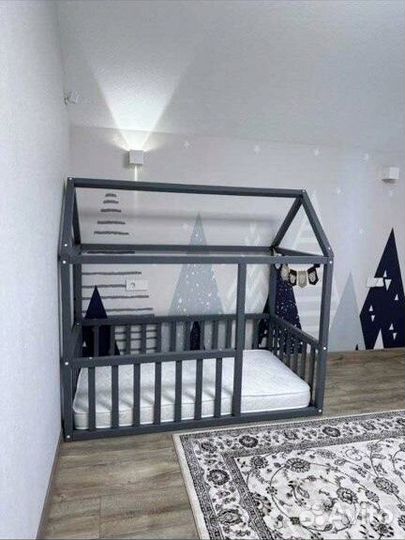 Детская кровать из бука от производителя